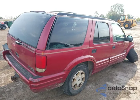 1997 Oldsmobile Bravada из США, поврежденный, VIN 1GHDT13W7V2711781